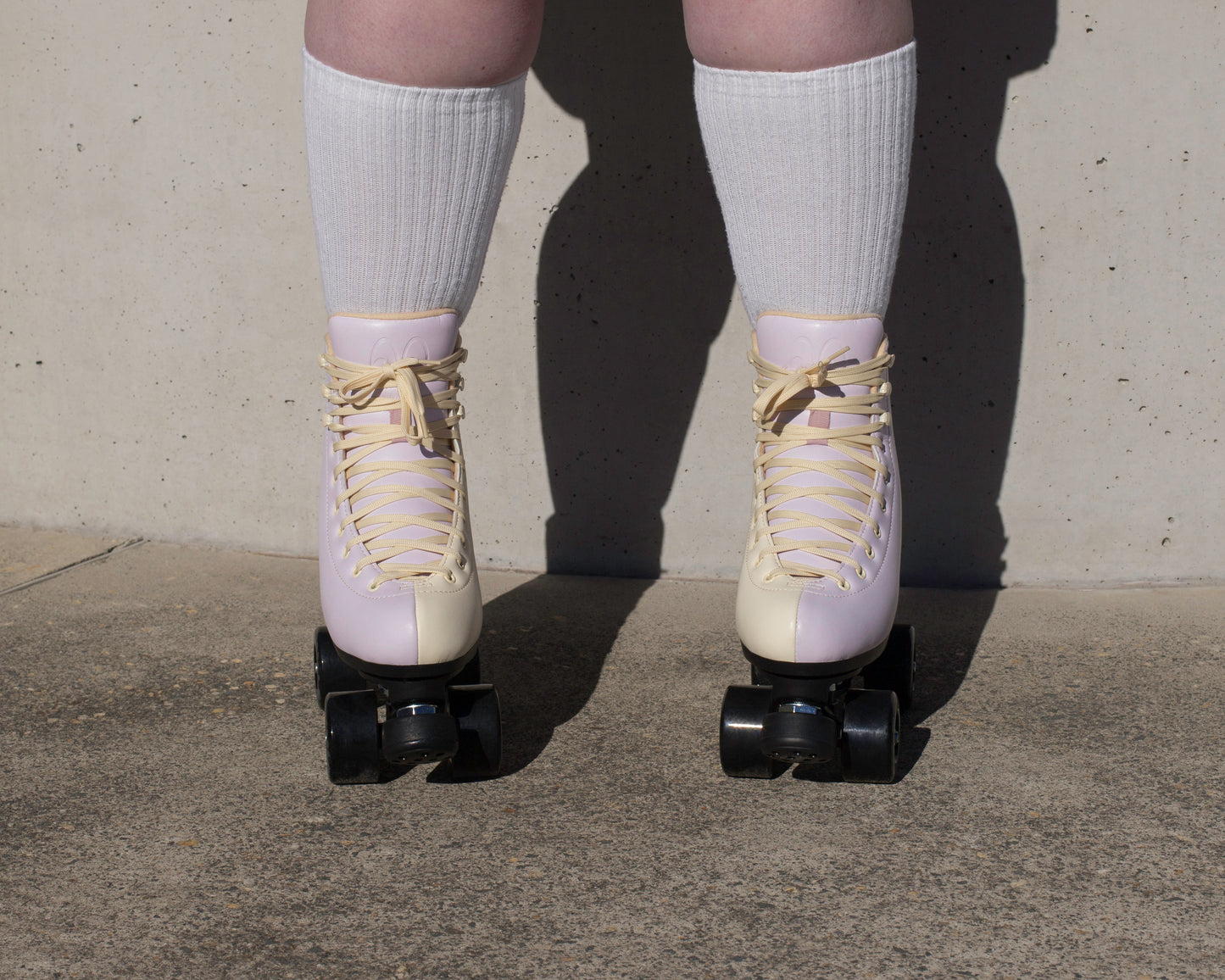 Chuffed Skates cruiser beginner roller skate - sunset colour (lilac & tan)