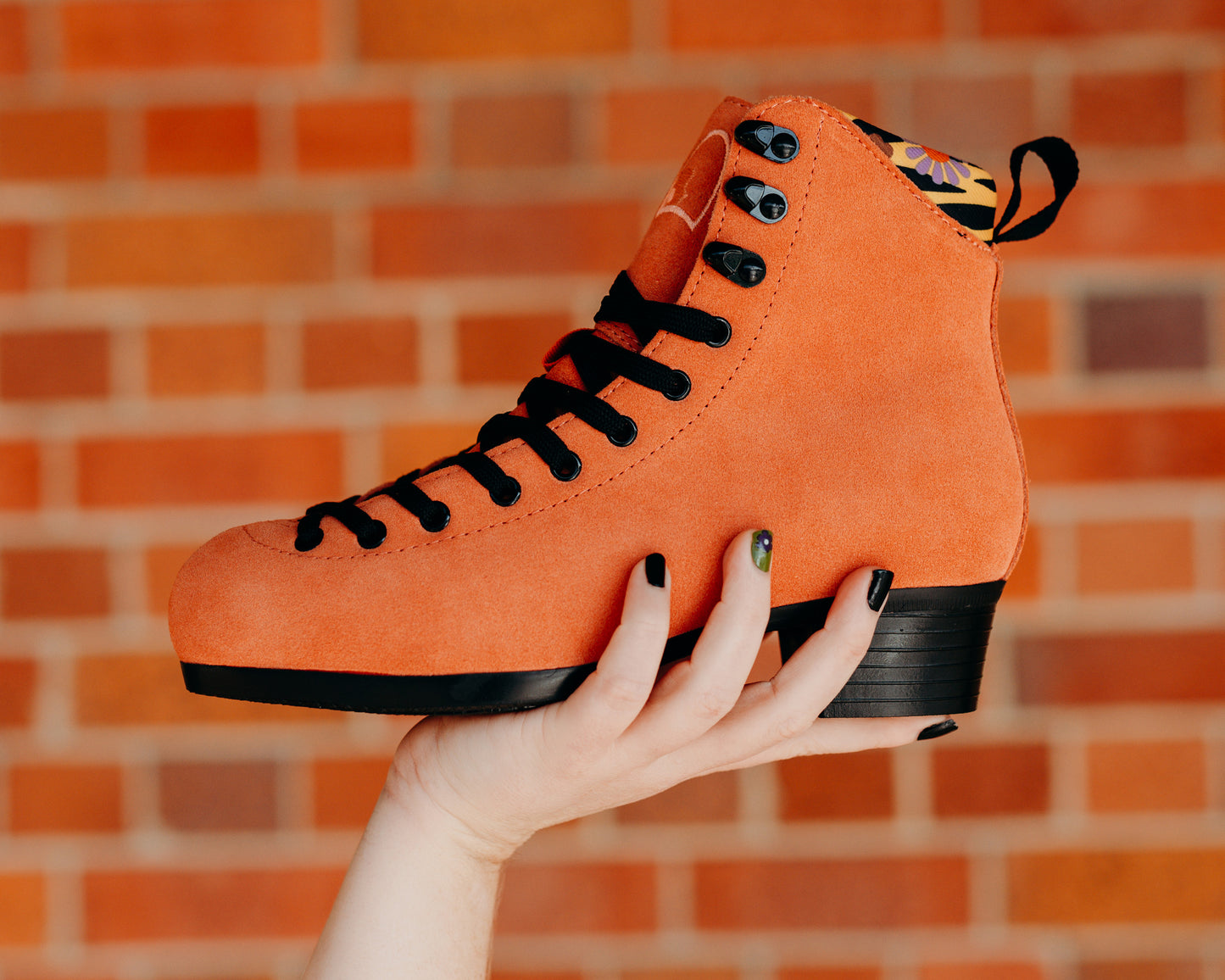 Orange Pro Boot rollerskate